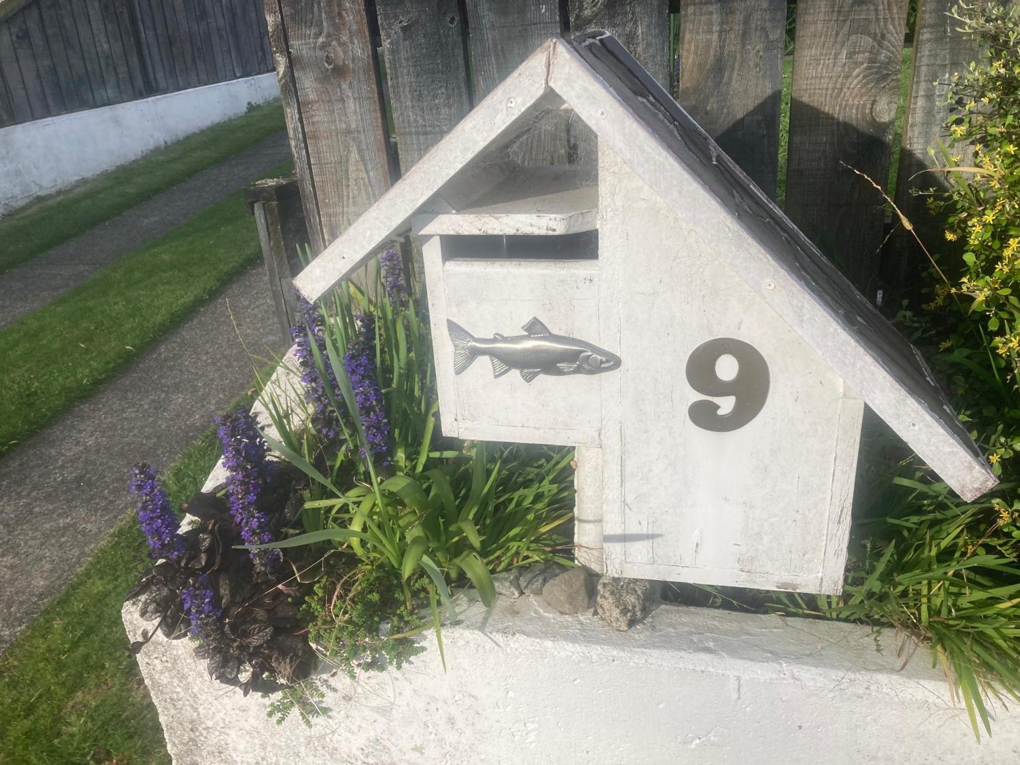 Anglers Adventure Paradise Cabin Bnb Wifi Parking Turangi Extérieur photo